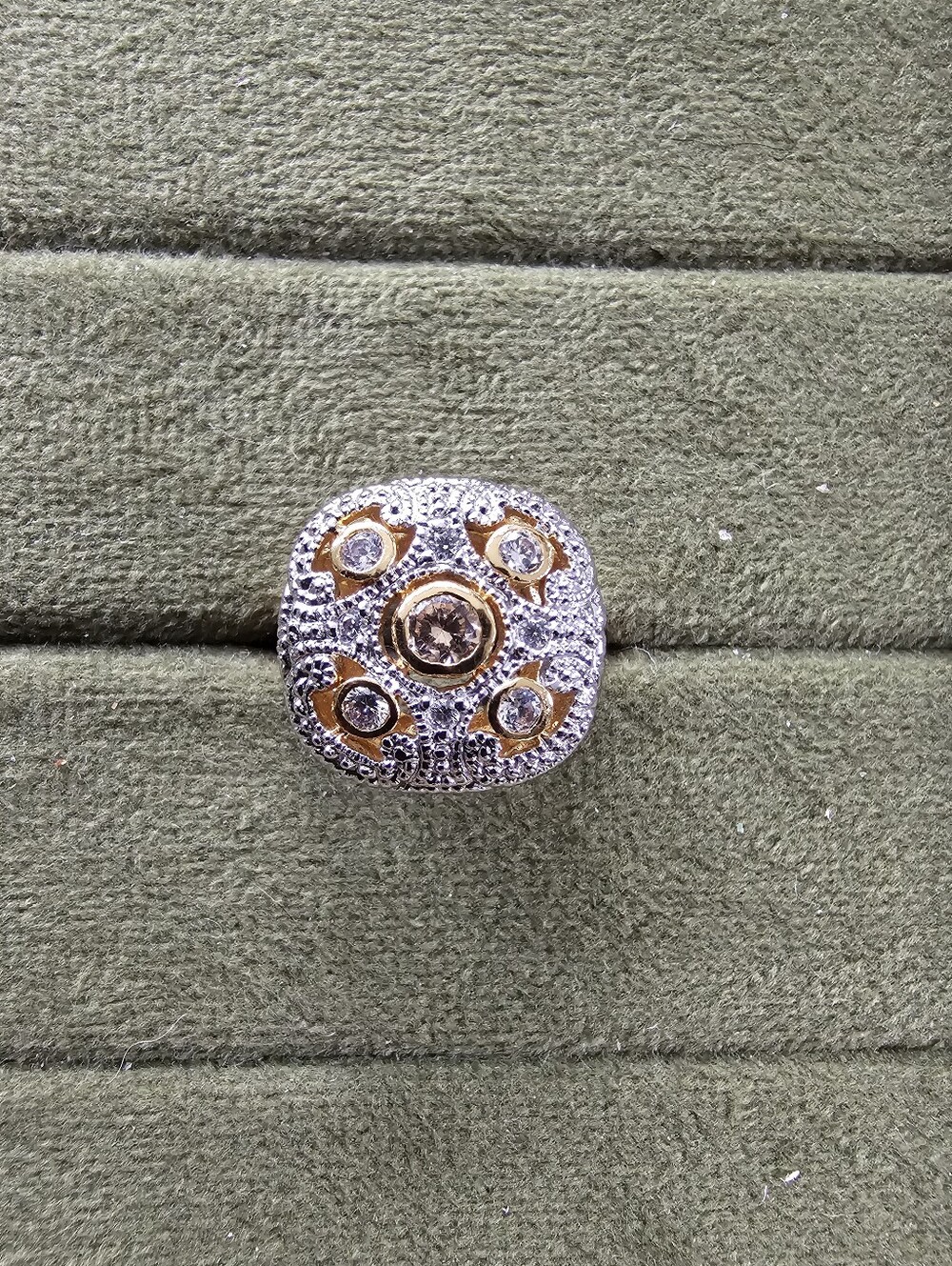 Vintage Gold Plated Ring Size 6